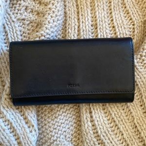 Fossil Wallet!